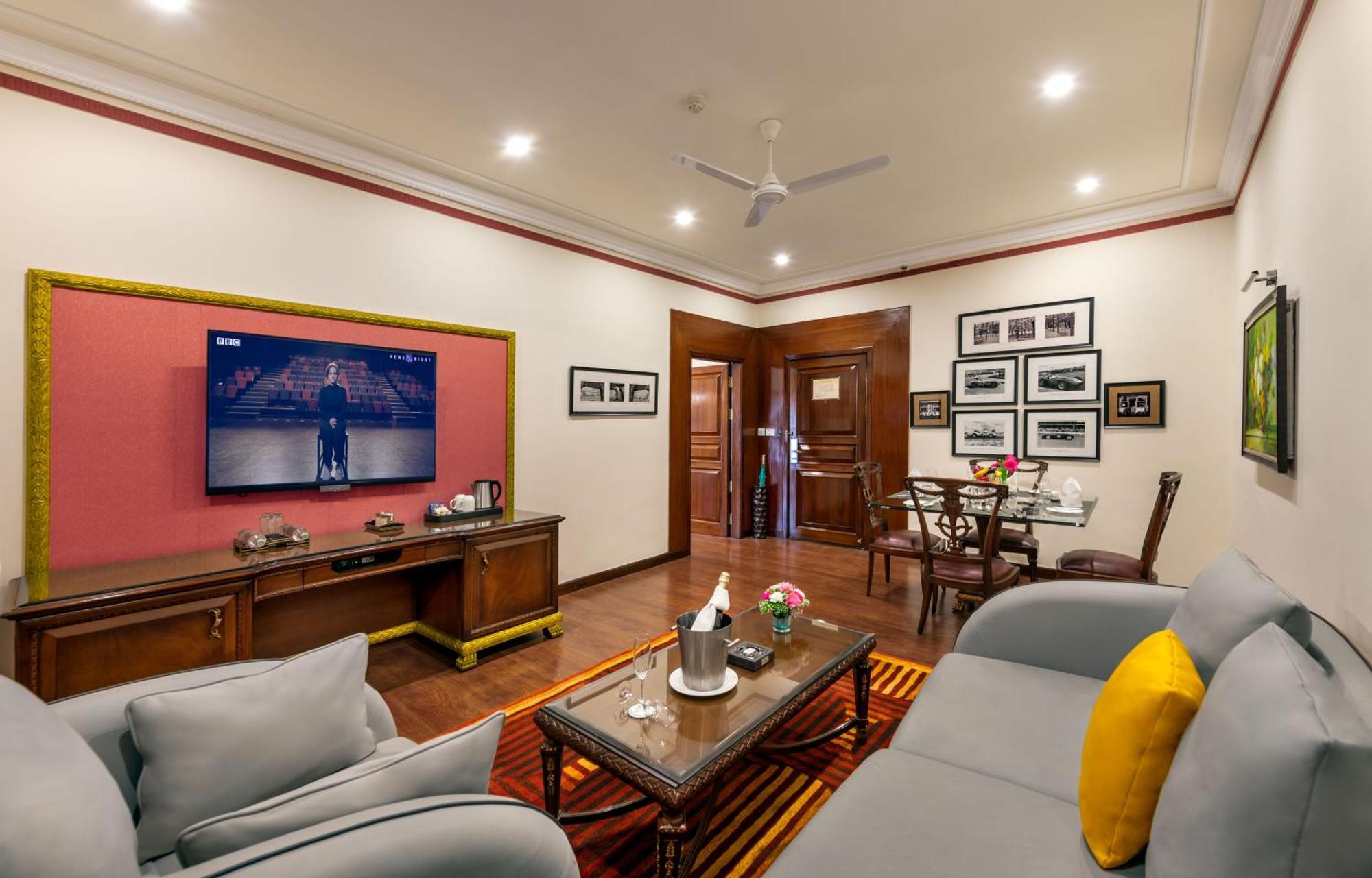 Mayfair Lagoon Bhubaneswar Ngoại thất bức ảnh